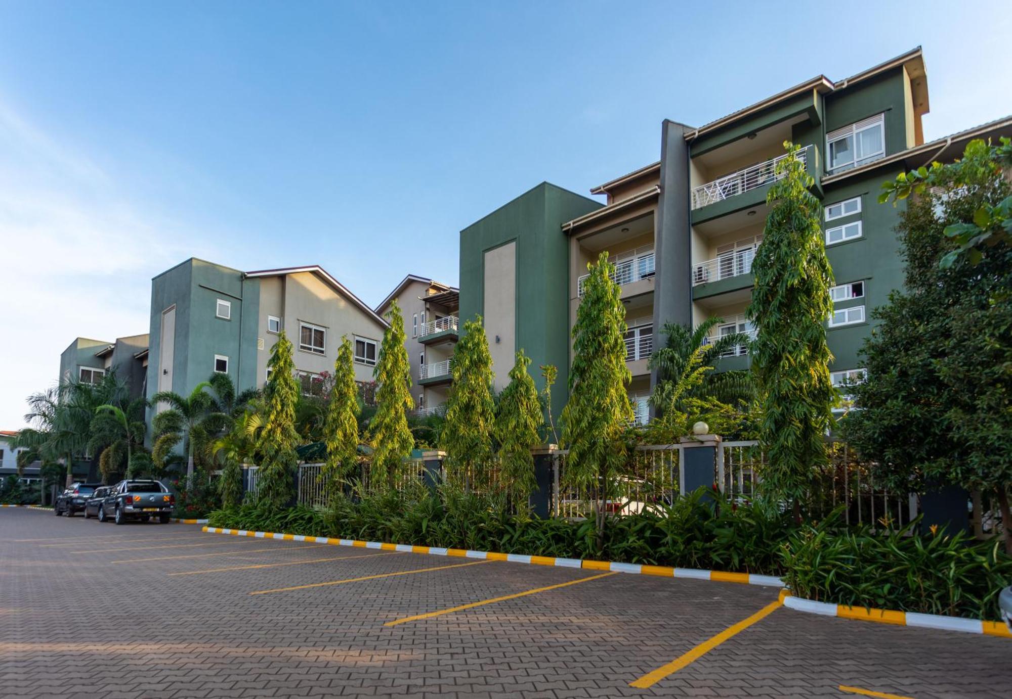 Natra Apartments Kampala Exterior foto