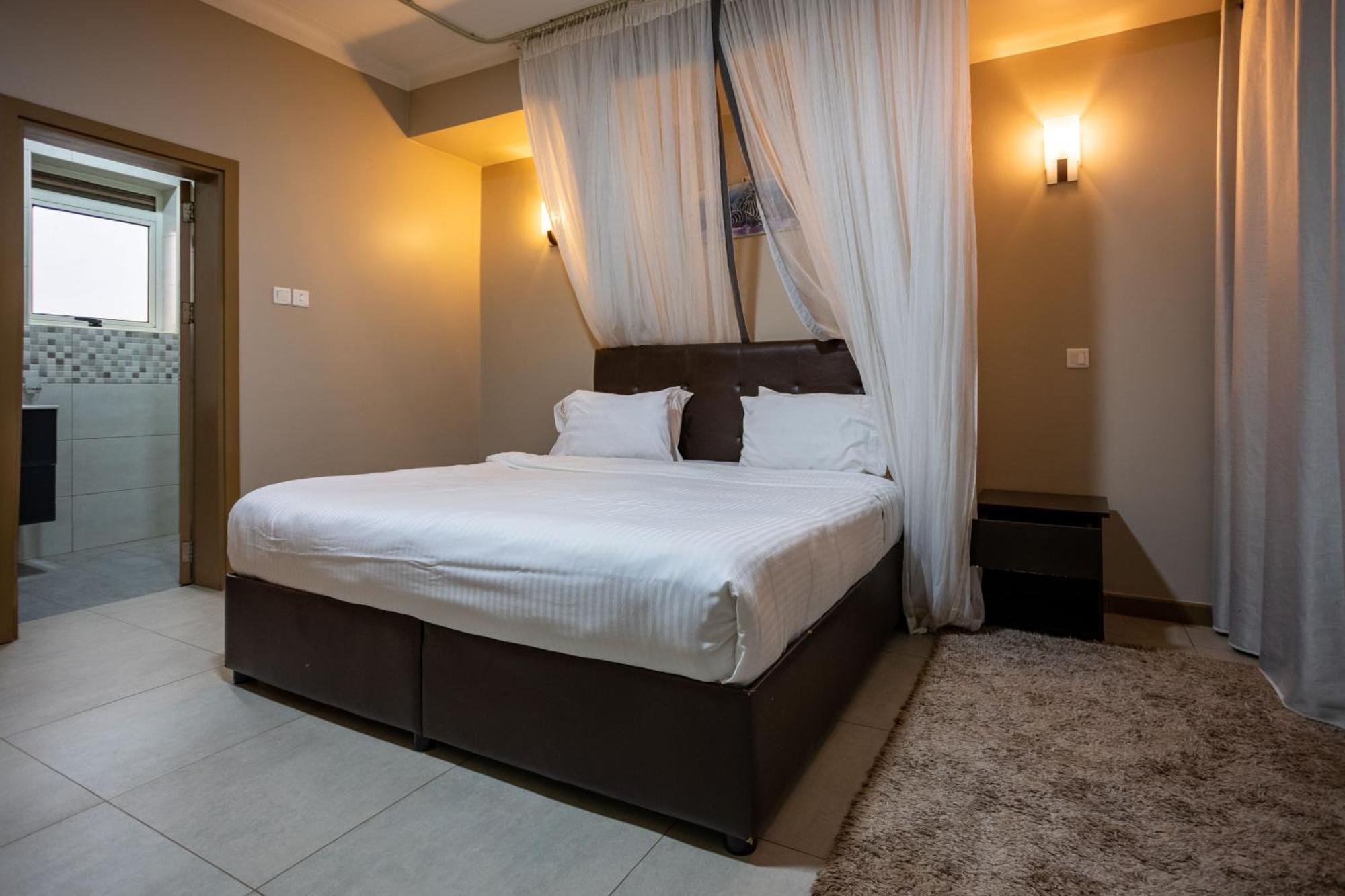 Natra Apartments Kampala Exterior foto
